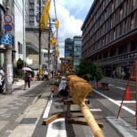 猛暑にめげず、祇園祭の飾りを見に行って来ました-------友人からの投稿です