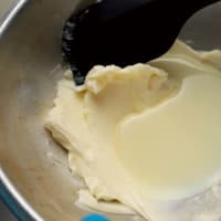6月レギュラーメニュー　MIKAN バター・サンドの製作工程