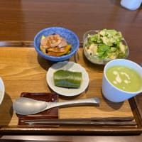 だらけにだらけて・・・。
