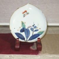 乾山銘雲錦手椿絵鉢 犬山焼 幕末頃 - 夜噺骨董談義