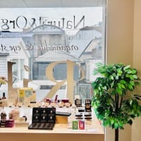 表参道のお店が3周年を迎えました♪
