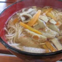 「あたご茶屋」、白石温麺360円、自家製おはぎ120円！おいしくて接客もGood！