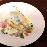 「TOVILA osteria」穴子のアラビアータ、マダイのロースト