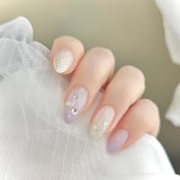 藤色ネイル
