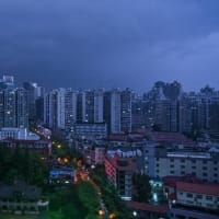 上海のオフィスビル空室率、過去最高を記録　中国経済が立ち直る見込みは無い＝専門家