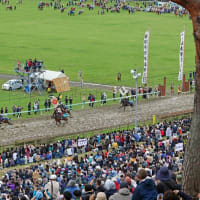相馬野馬追甲冑競馬・神旗争奪戦　観戦