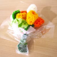 手作りのお花の毛糸で作ったチューリップ🌷