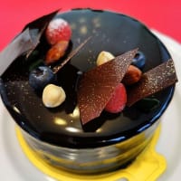 パティスリー エドモント（飯田橋）の「生チョコレートケーキ」