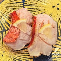 刺身でその旨みをストレートに味わうもよし、煮付けでほろほろの食感を楽しむもよし！相模湾の「金目鯛」を味わってください！