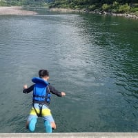 はじめての夏の川