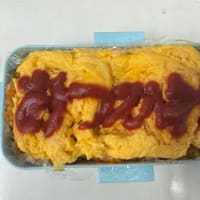 お弁当ありがとう…(´；ω；｀)