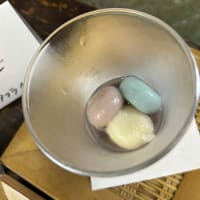 昨日　お食い初めのお客様においでいただきました。そして冷たい夏菓子もどうかご覧ください。