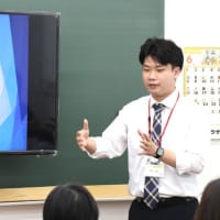 滋賀県も　インドのデリーも　カンカン照り。　　暑さなんかに負けませんよ。