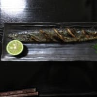 細いサンマの塩焼き