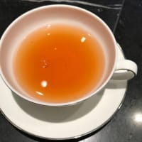 オリジナル紅茶“Ｐｏｏｈ”に即反応(^^♪　ｉｎ　トシ ヨロイズカ六本木ミッドタウン