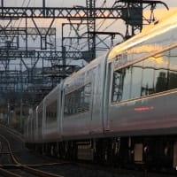 朝の近鉄南大阪線でさくらライナーを。