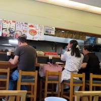 亀戸の「文殊」で“春菊そば”と“そば焼酎のそば湯割り”を楽しみました。