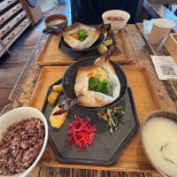 圧倒的なカフェキツネ&隠れ家的カフェへ　@表参道