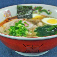 鶏煮干らぁ麺＠麺天坊　例の埼玉の名店！鶏出汁をシノワで煮干し粉に潜らせる遣り方で(#^.^#)
