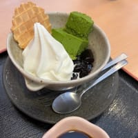 黒糖ゼリーと抹茶ムース