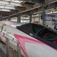 ハローキティの新幹線