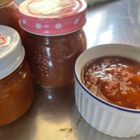 梅仕事おしまい　と　腹ペコ青虫