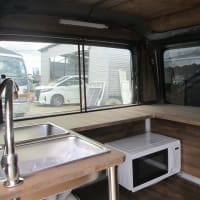 ダイハツ　ハイゼットバン　キッチンカー