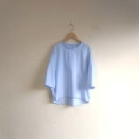 服も試行錯誤中。