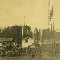 明治時代に撮影された火の見櫓の写真
