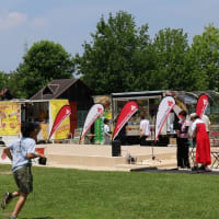 今日、ミササガPKでカナダ建国記念日のイベントを午前10時より開催されました、暇爺も朝早くからPの満車になる前から、パン屋さんに行き腹ごしらえを為てstandbyして居ました。