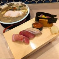 鮨らぁー麺 釣りきん 鶴屋町店＠横浜　あの「すごい煮干ラーメン凪」プロデュースのニボニボラーメンと超贅沢な特上5貫セットだ！
