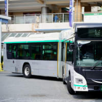  日野 ブルーリボンハイブリッド連節バス 23'(東急バス・青葉台営業所) KX525Z1 (5347)