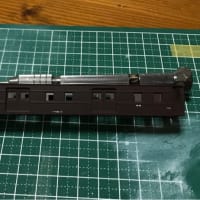 GM社のエコノミーキット(客車)を作る。