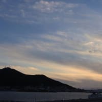 函館港、秋の “夕陽”．．．