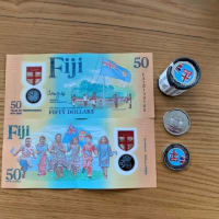 フィジー独立50周年記念お札とコイン