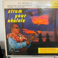 Strum Your Ukulele (1950's) / Johnny Almeida and his Hawaiians