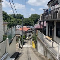 川崎市岡上付近の急坂を巡る②〜斜度42°はすごい