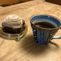 ケーキとコーヒー