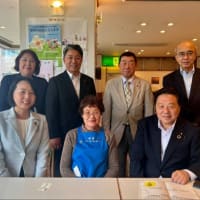 北海道の函館市を訪問し、「函館手をつなぐ親の会」の相馬会長と懇談しました