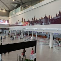 カンボジア　出入国時のスタンプを電子化　v-Pass