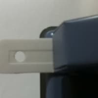 USBハブにタグを取り付け