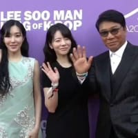 少女時代サニーさん、お誕生日おめでとうございます。サニーは現在叔父イ・スマン氏が新たに設立したA2O Entertainmentと専属契約し、プロデューサーとしての勉強をしています