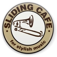Sliding Cafeオリジナル缶バッジ - ブラウン(25mm)