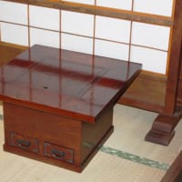 角火鉢も人気です