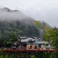 雨の日の香嵐渓界隈