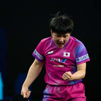 卓球、コンテンダー　男・女ｓ　優勝。