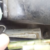 RZ250にスペイシーのヒューズボックスを流用する（3）