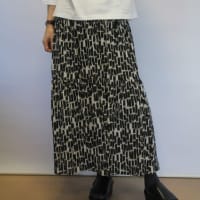 バティックプリントスカート