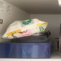 食器棚　片付け