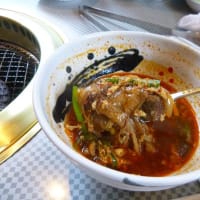 焼肉ぅッ　な～ぁ　ら～ぁ　『　山水苑　』さん　でぇ　ランチぐぁお得～ぅ！